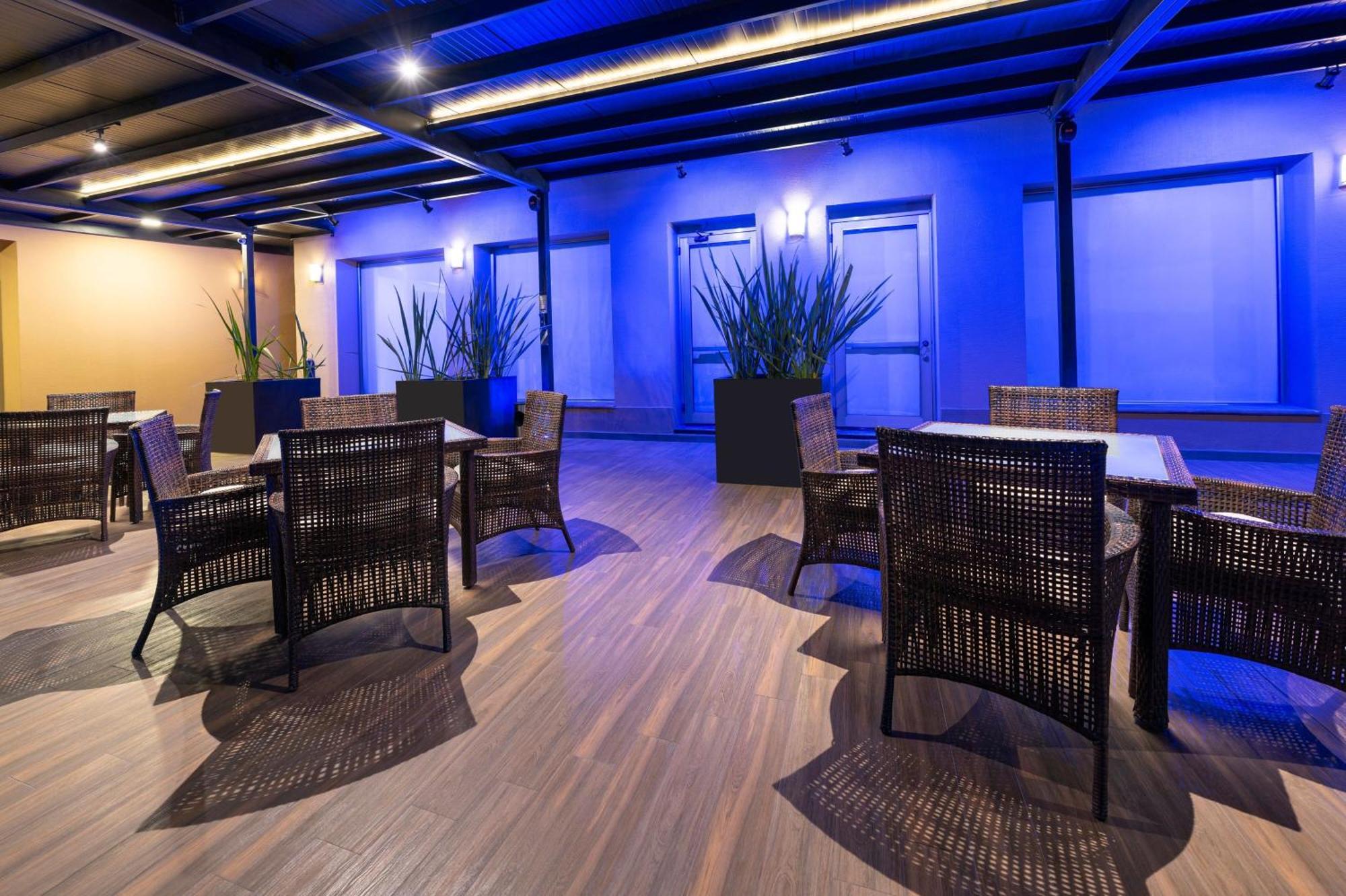 Courtyard By Marriott San Luis Potosi Hotel Exterior foto